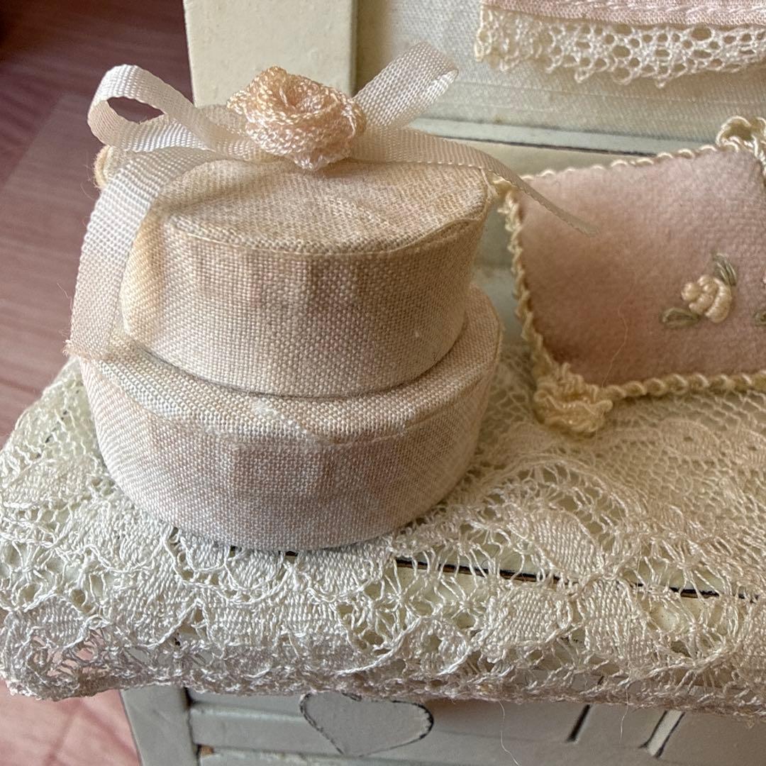 ボンクラージュ　ドレスキャビネット