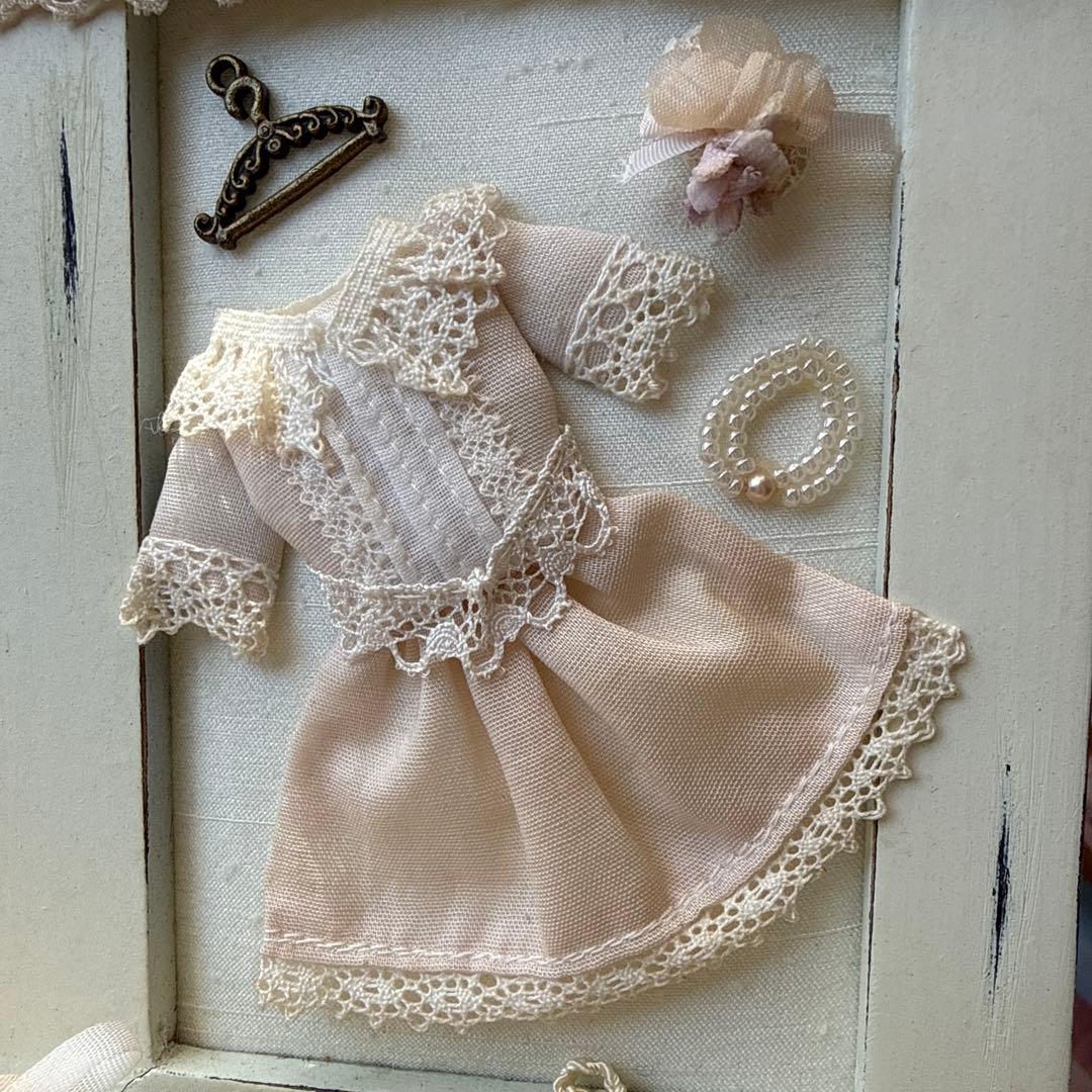 ボンクラージュ　ドレスキャビネット