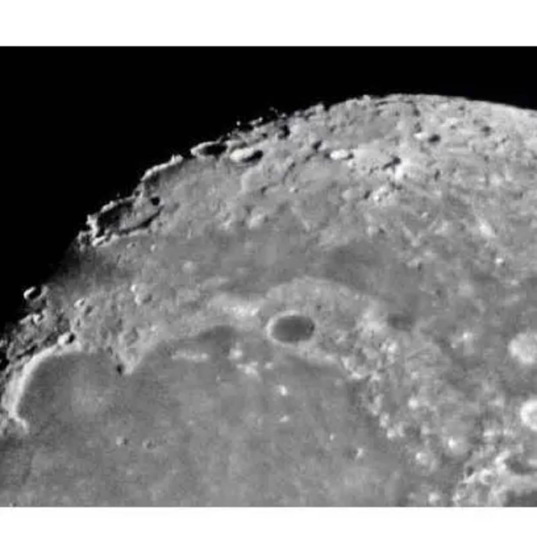 もうすぐ終了！Nikon一眼レフカメラ用！ズームレンズ！ママさん初心者OK袋付き