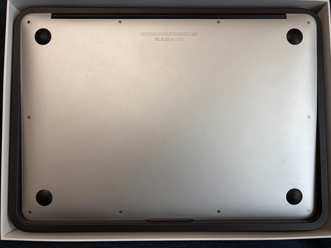 MacBook Air 13インチ 2015 / Core i5 / 256GB