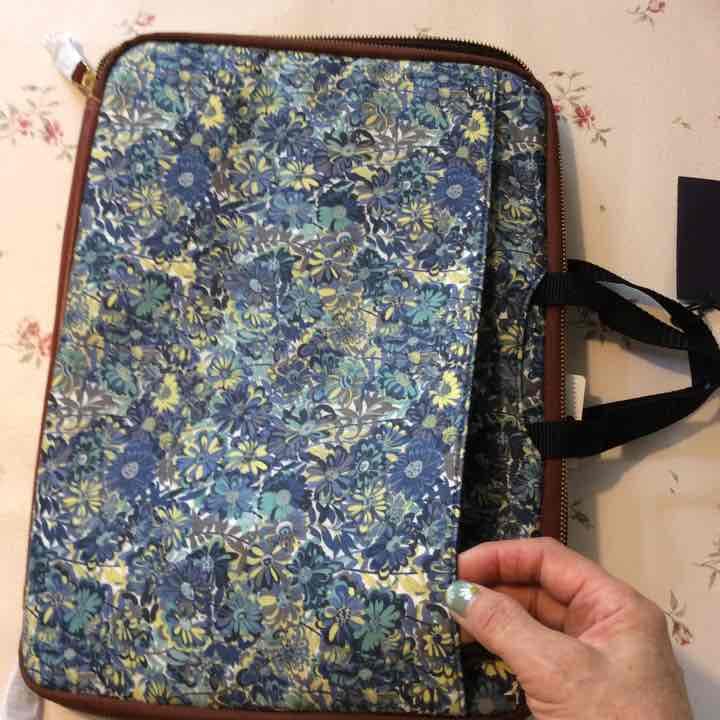 ブリーフケース バッグ