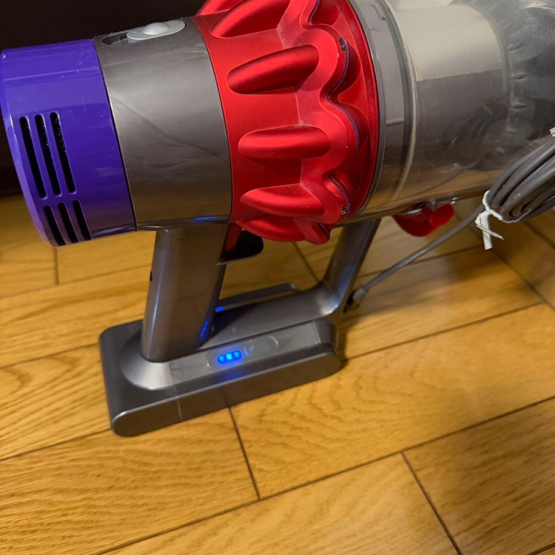 【ジャンク品】ダイソン Dyson Cyclone V10 Fluffy