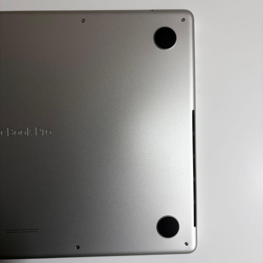 Akari工房　14インチMacBook Pro M5チップ 512GB