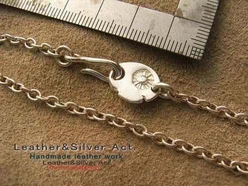 手彫り　小イーグル　月と太陽　シルバー925 ペンダントトップ　ハンドメイド