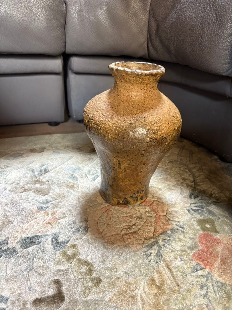 置物　花入