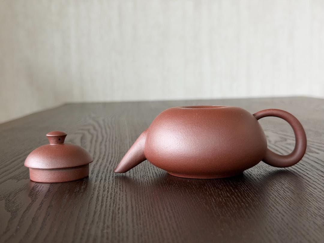 中国古玩　中国茶器　台湾茶器　　時大杉製 粗目梨皮　朱泥急須　煎茶茶道具　一つ