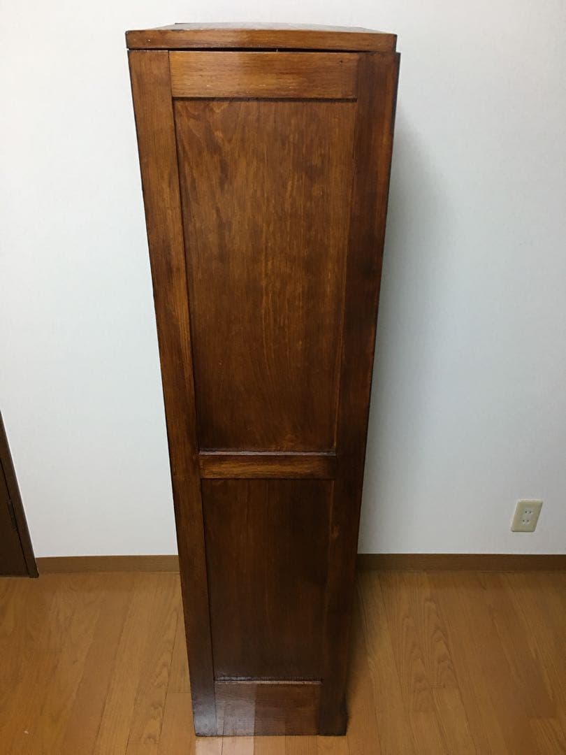 シャッター付きキャビネット　木製　店舗什器　アンティーク　ヴィンテージ棚