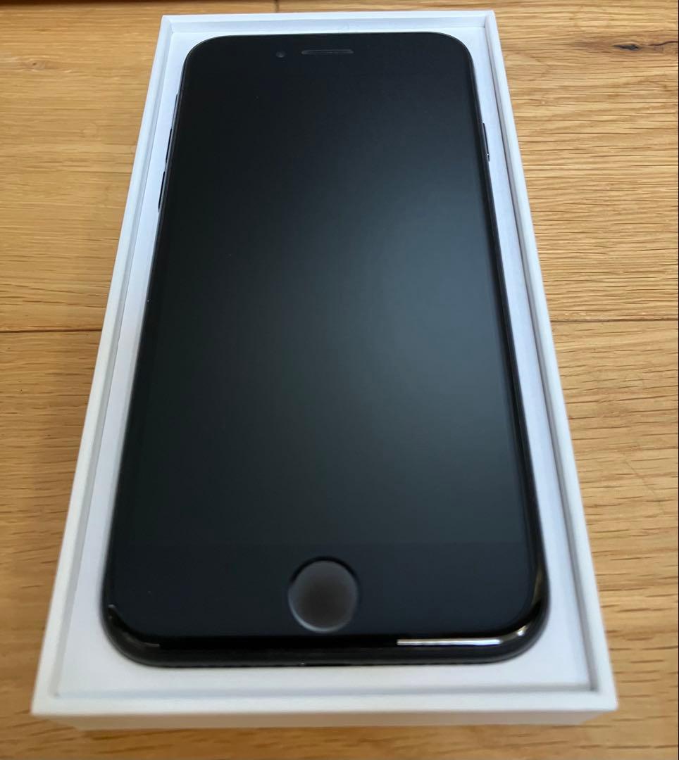 Apple iPhone SE2 (第2世代) ブラック　本体　128GB