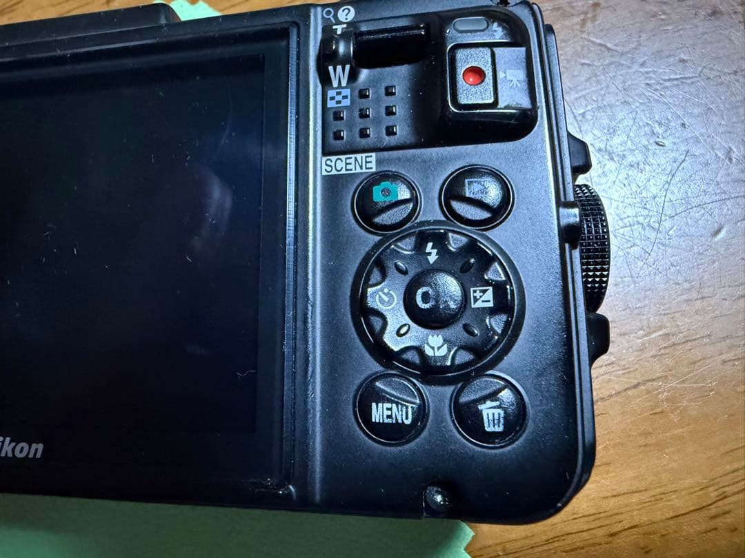 Nikon COOLPIX AW130 イエロー