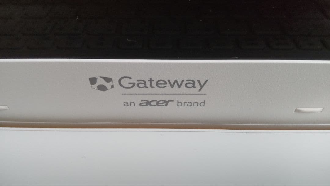 Windowsノート本体 GATEWAY NE574(N16Q2)