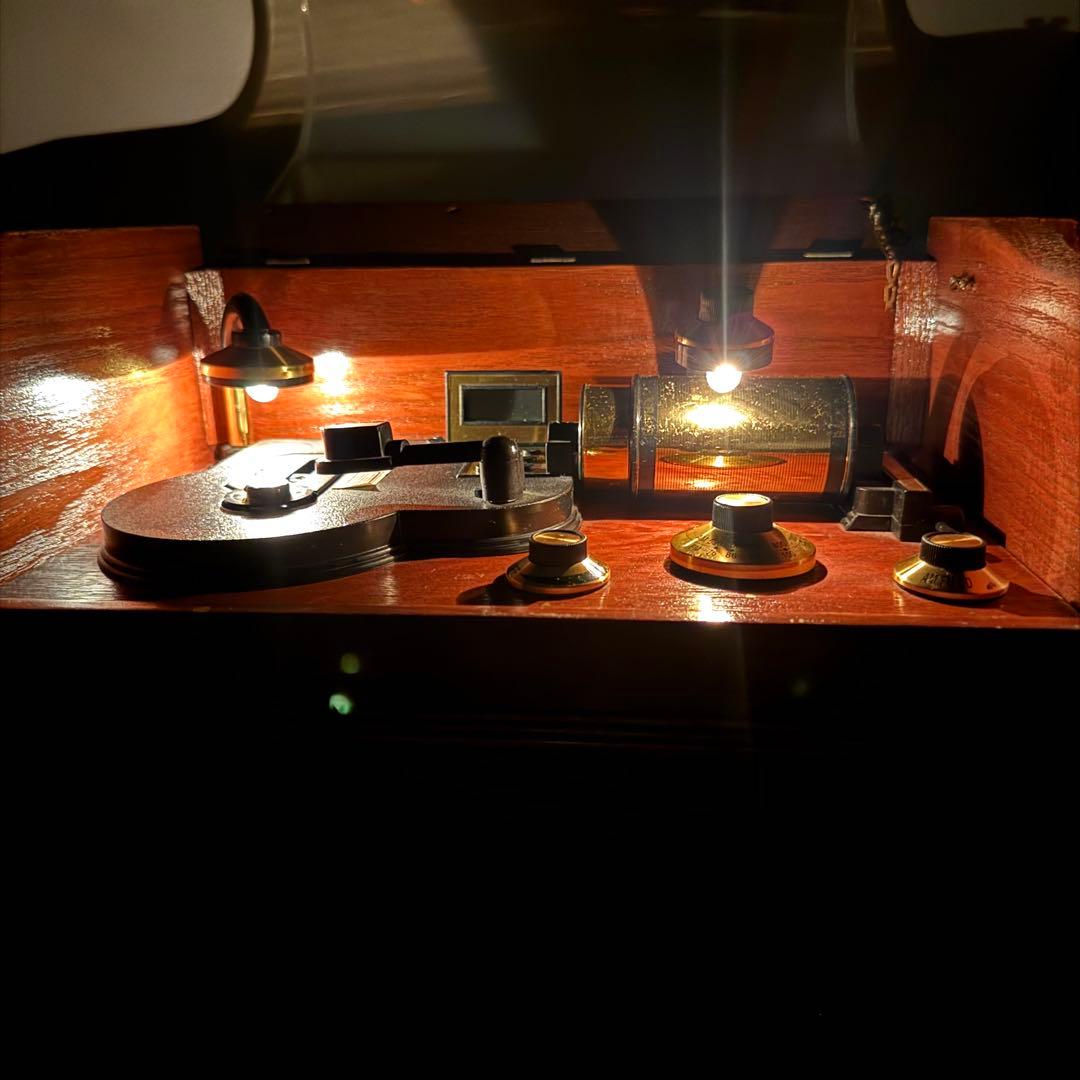 PHONOGRAPH 蓄音機型CDプレーヤー　マルチプレーヤー　ラジオ　動作品