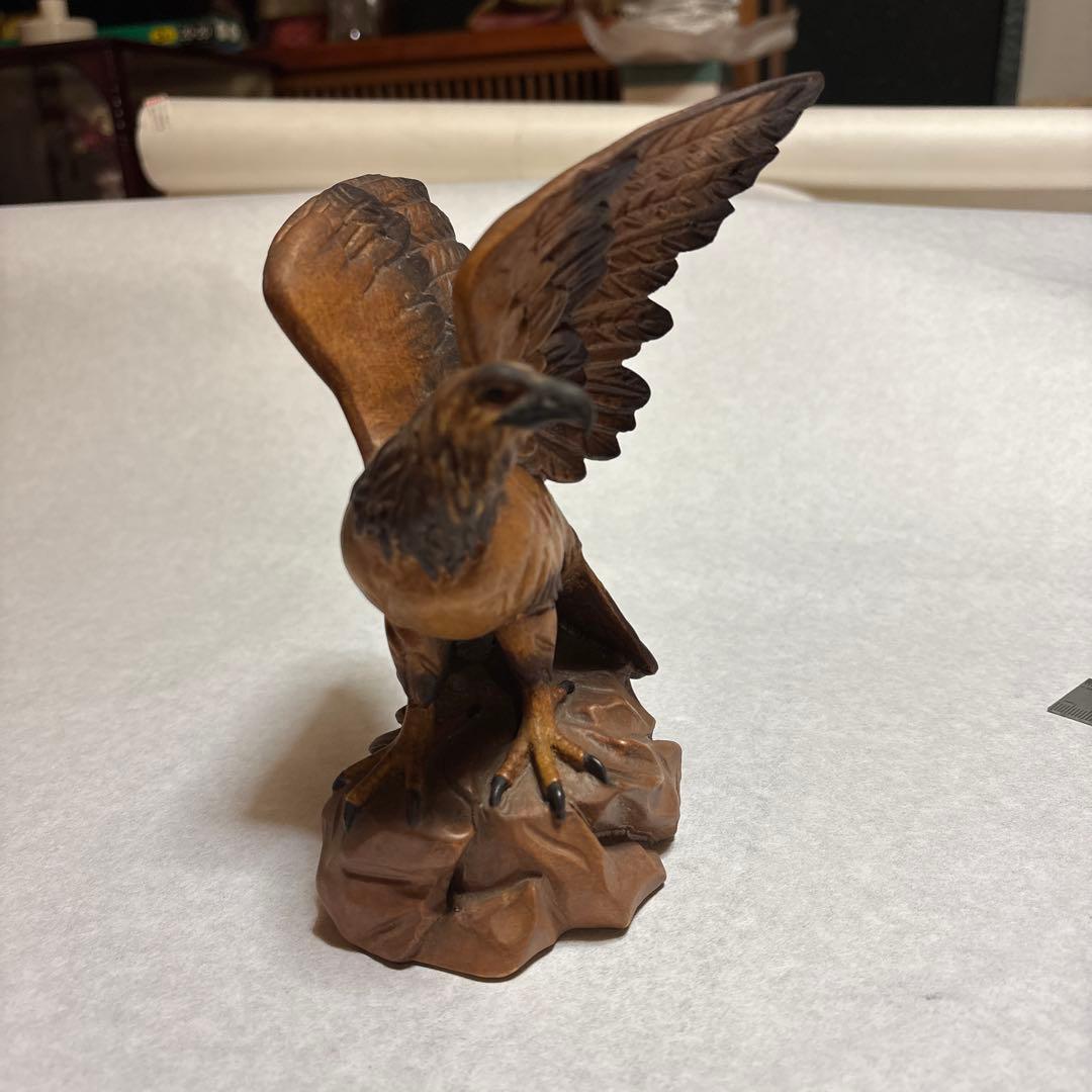 スイス ブリエンツ 伝統工芸木製鷲の彫刻
