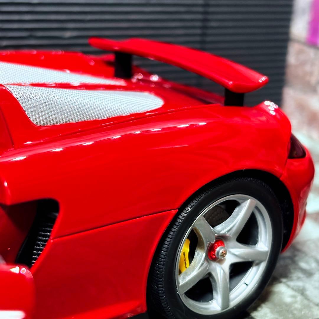 1/18 PMA ポルシェ カレラ GT 2004 カーマインレッド