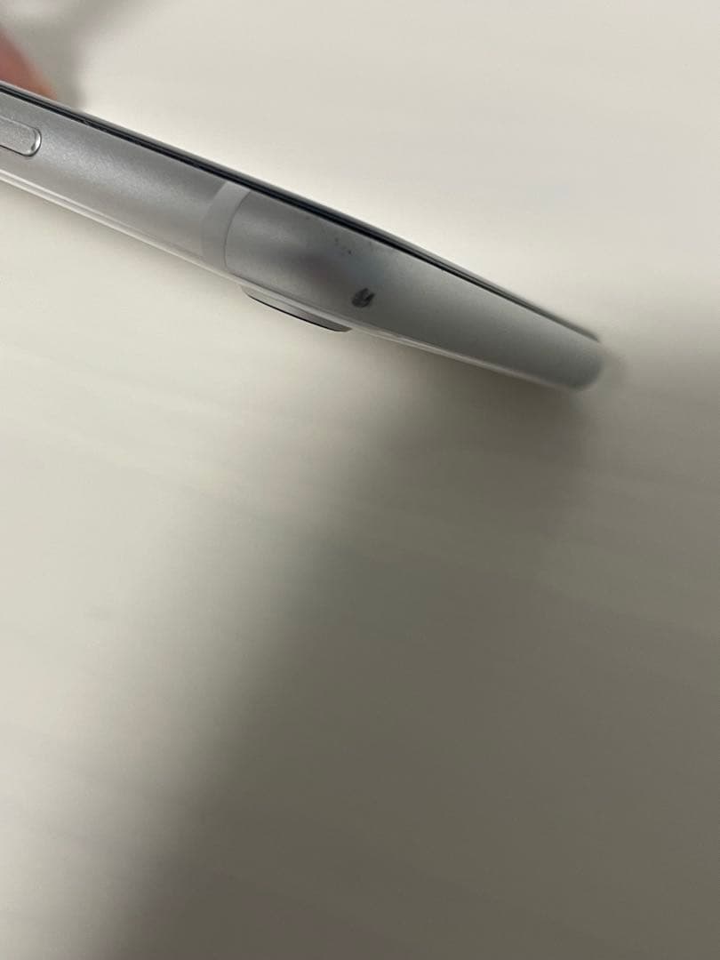 iPhone SE2 128GB ホワイト SIMフリー 本体 即日発送