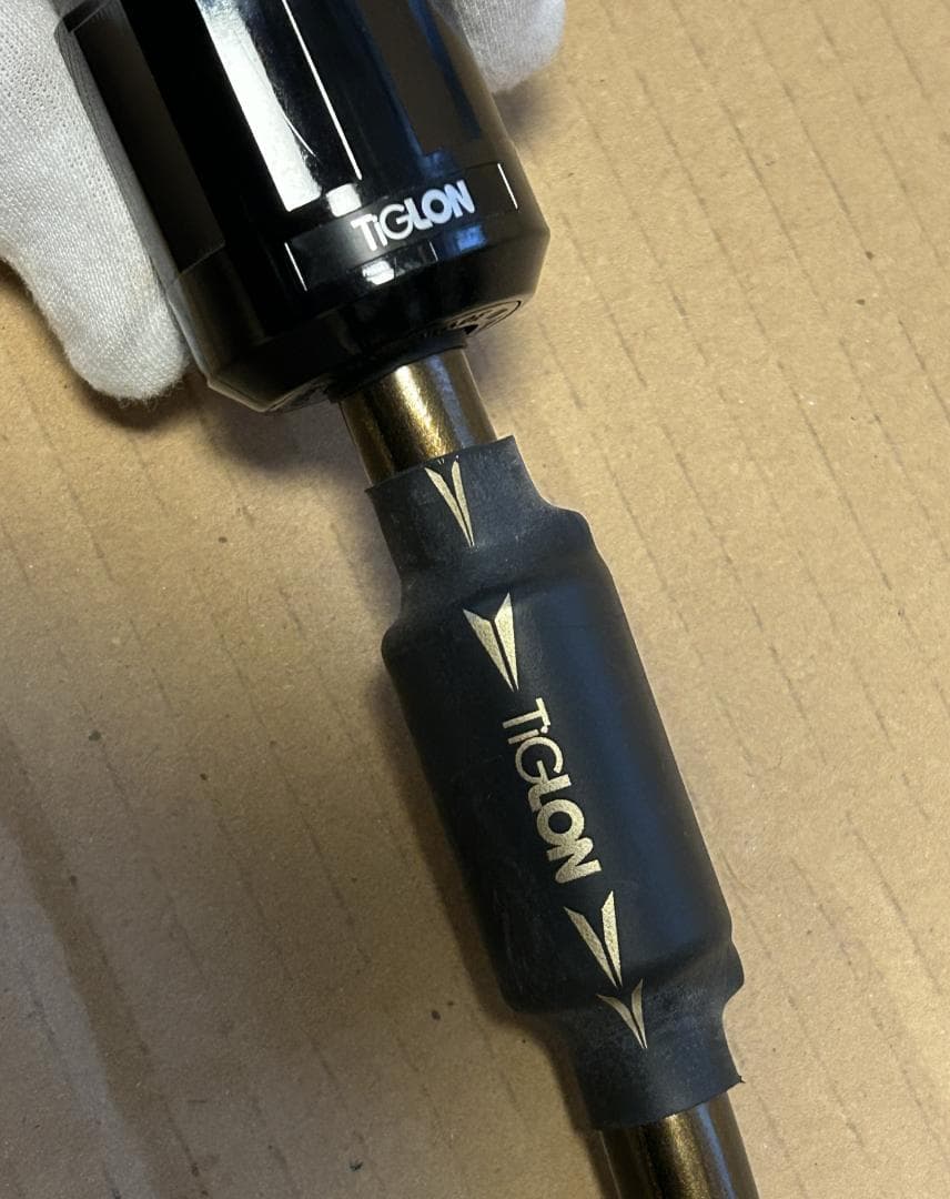 TIGLON マグネシウムシールド　高性能電源ケーブル　1.8ｍ