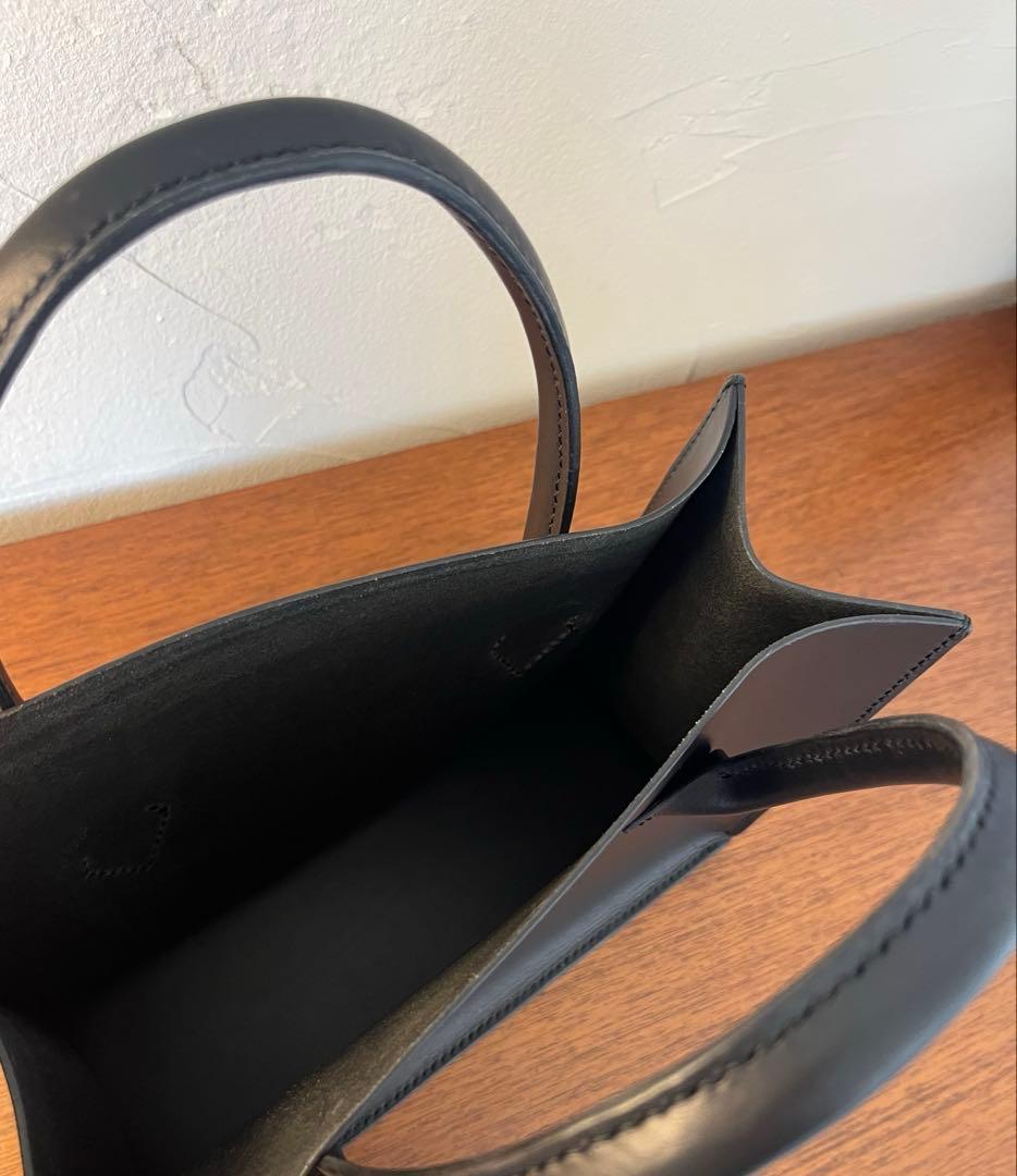 【レザーハンドバッグ】イタリアンレザー ハンドカバン 1点物　BK BLK