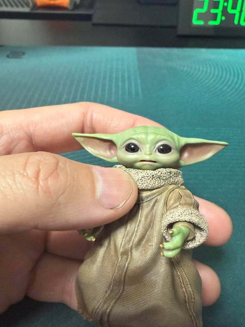 グローグー ホットトイズ テレビ マスターピース ザチャイルド フィギュア