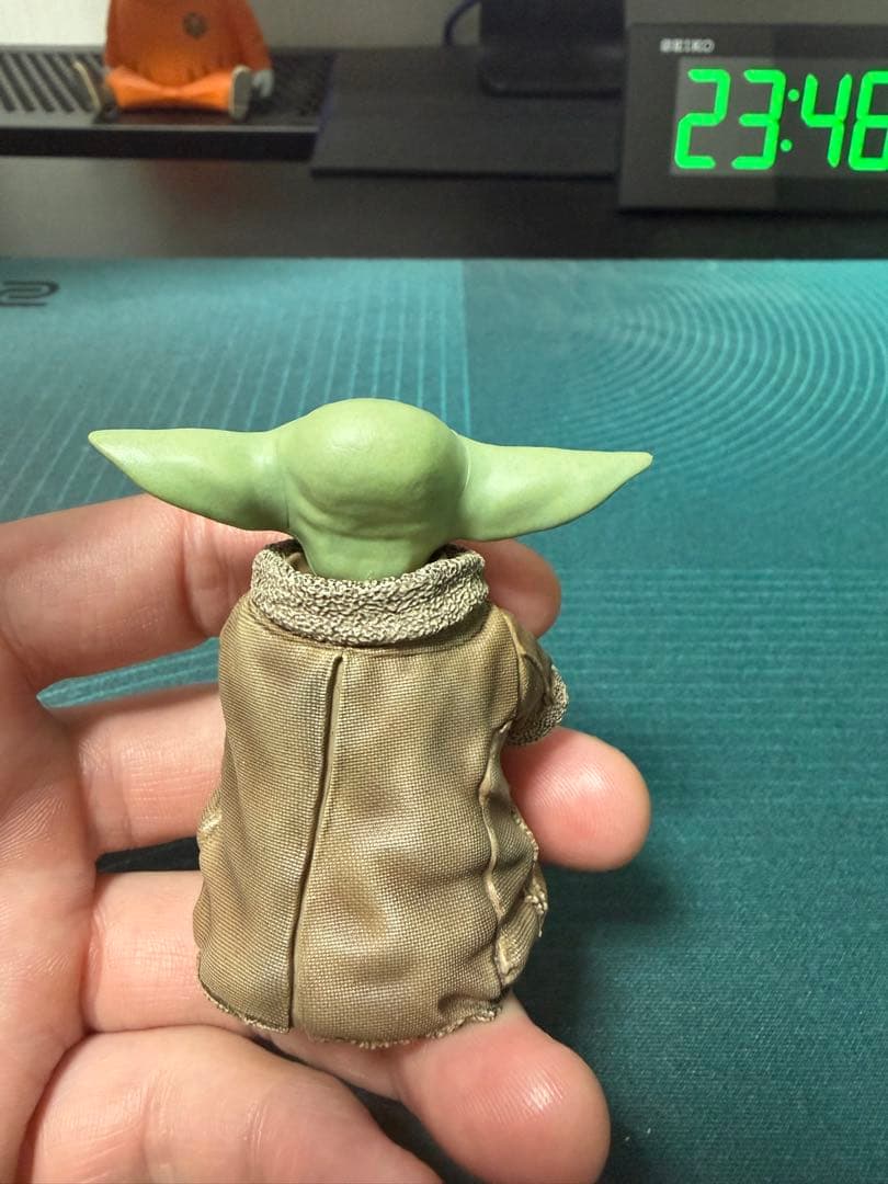 グローグー ホットトイズ テレビ マスターピース ザチャイルド フィギュア