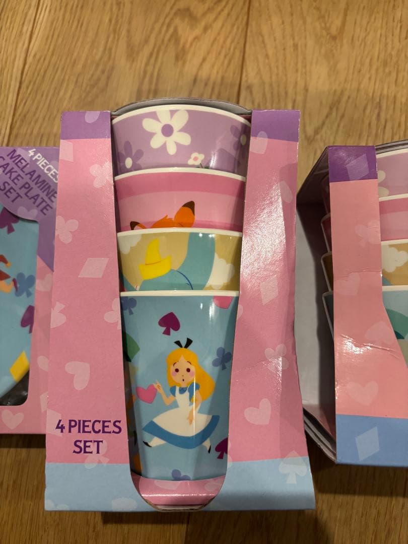 ディズニーストア　メラミンカップ　プレート　ボールセット　ディズニー