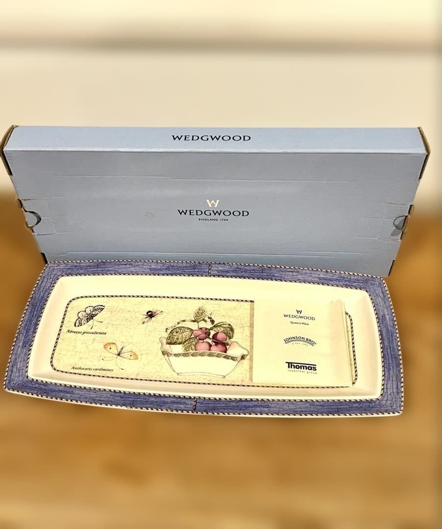 ウエッジウッド　サラズガーデン　プレート皿　箱付き