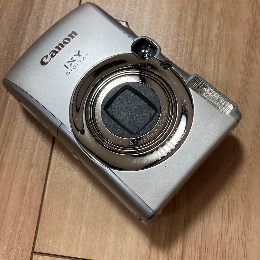 Canon IXY DIGITAL 820 IS シルバー