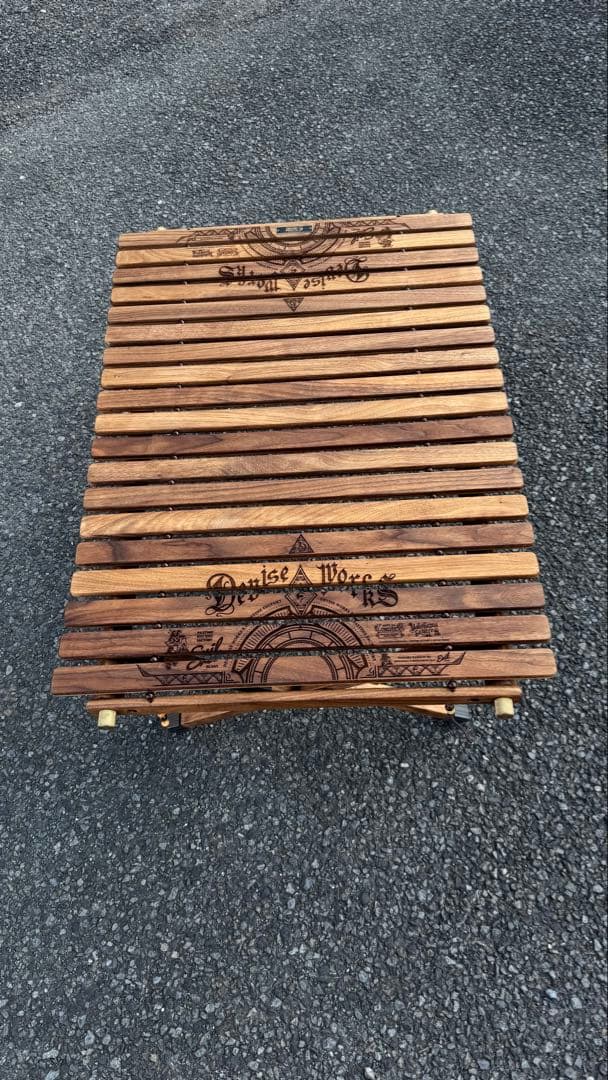 devise works×pastime factory HIKIMA テーブル