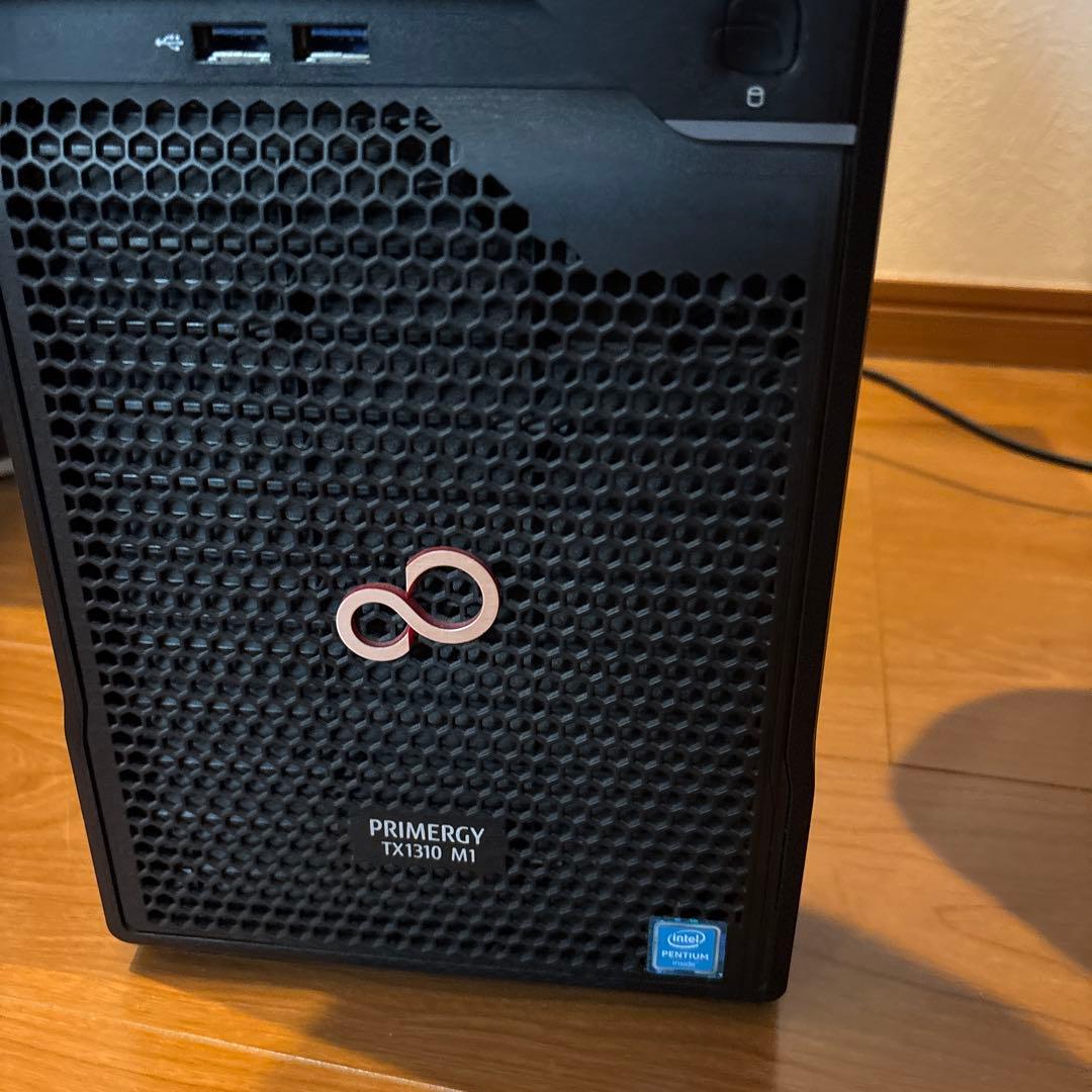 サーバー FUJITSU PRIMERGY TX1310 M1