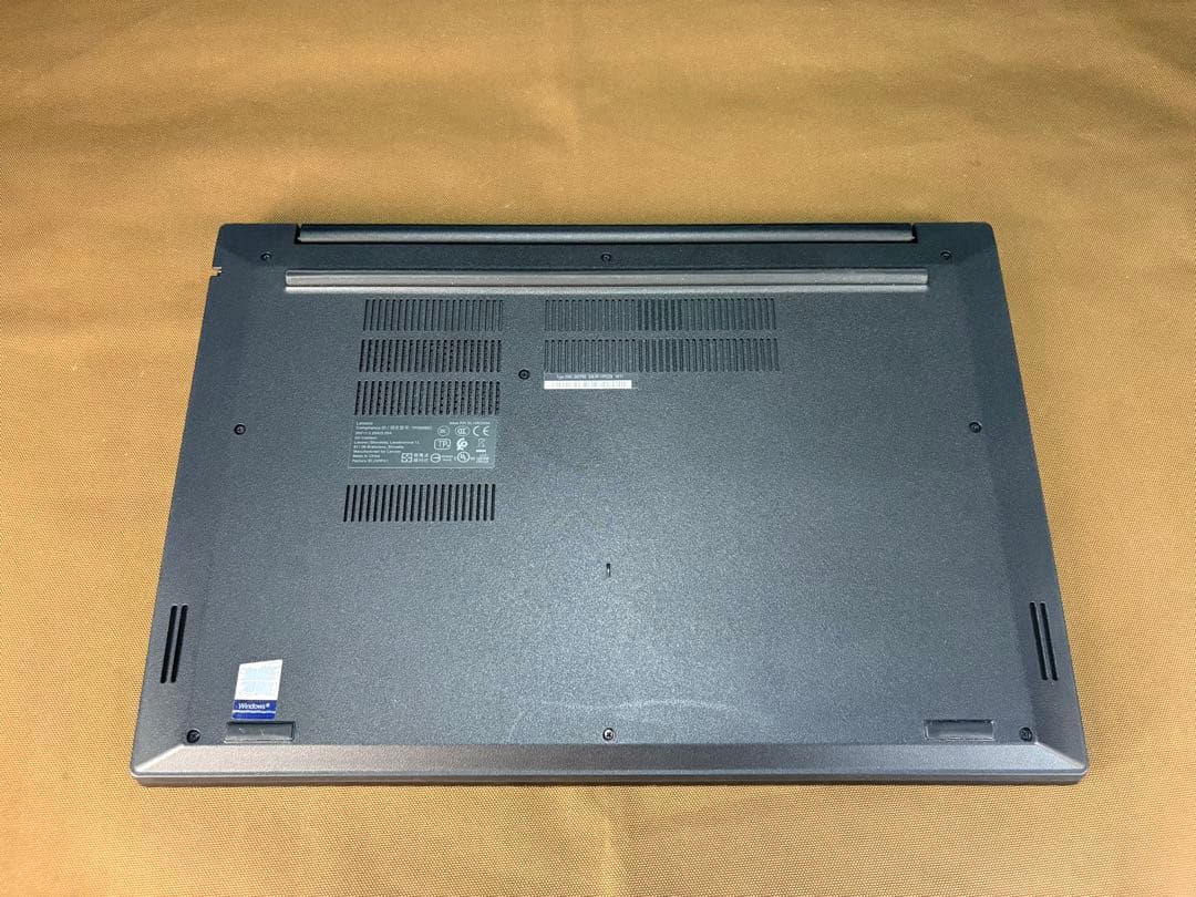 ThinkPad e590 第8世代 i5 メモリ8GB SSD256GB