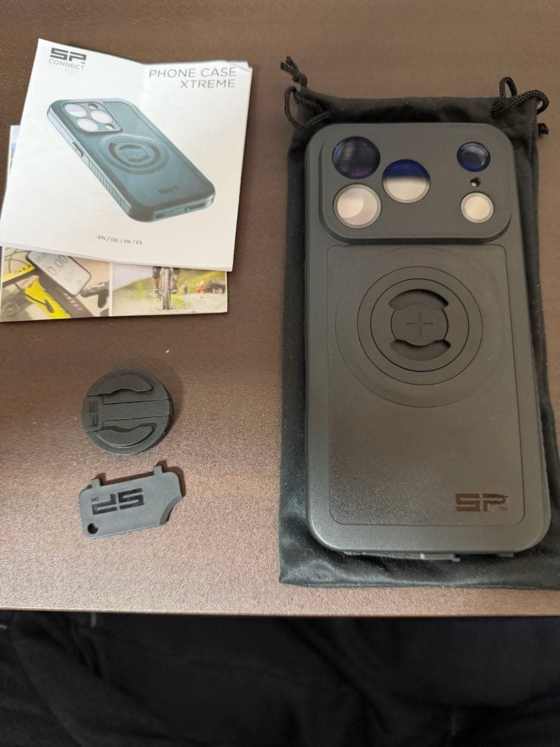 SP Connect iPhone 17 Pro用ケース美品