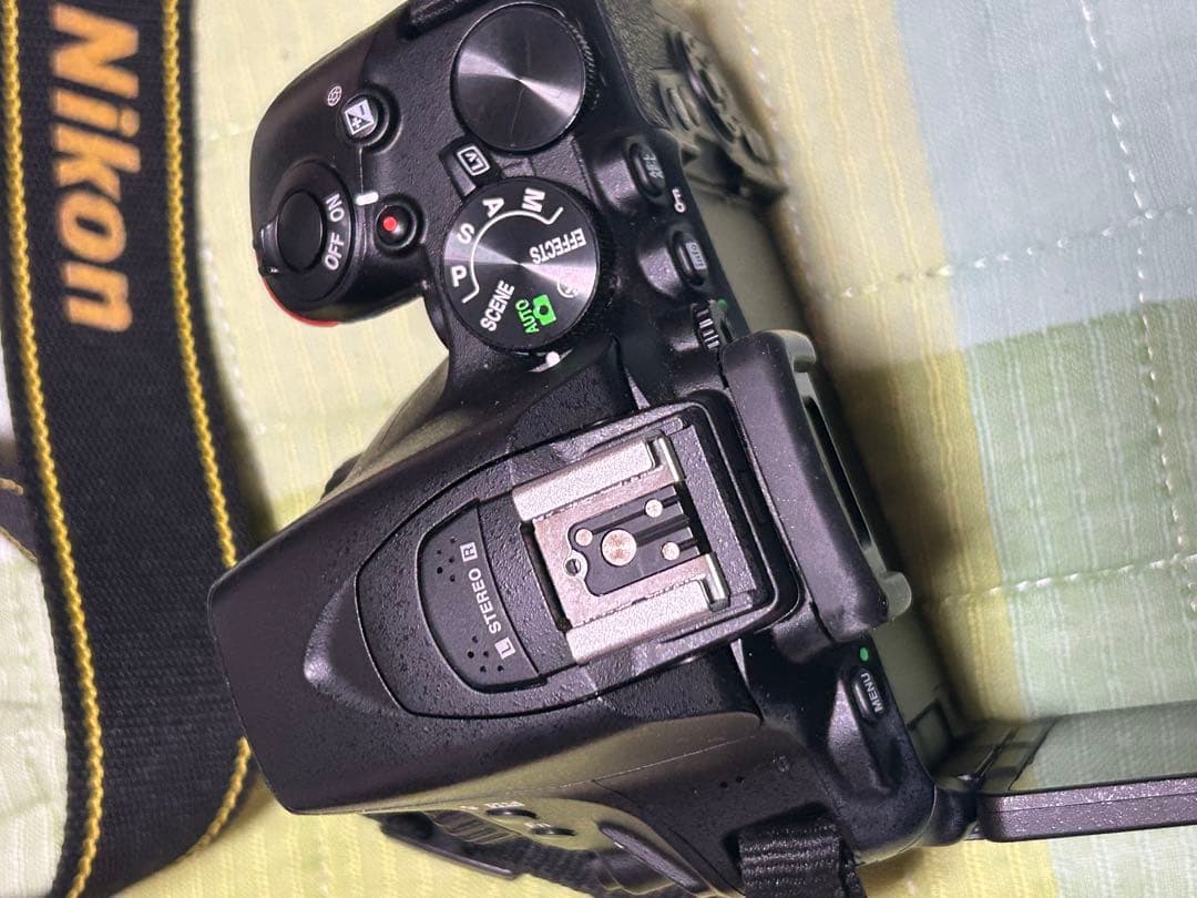 デジタルカメラ Nikon D5600 AF-P DX NIKKOR 18-55mm