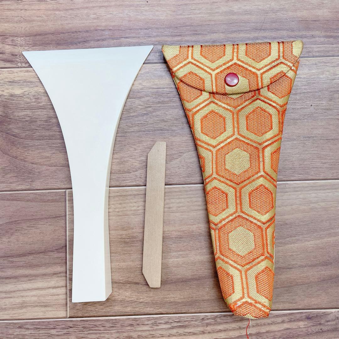 ssx2673　三味線 紅木 中棹 丸打胴 東さわり 和楽器