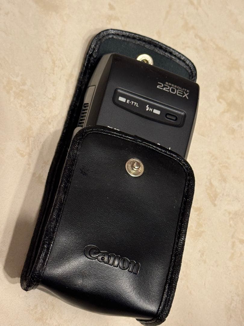 Canon EOS 650 一眼レフカメラセット　ストロボ　望遠