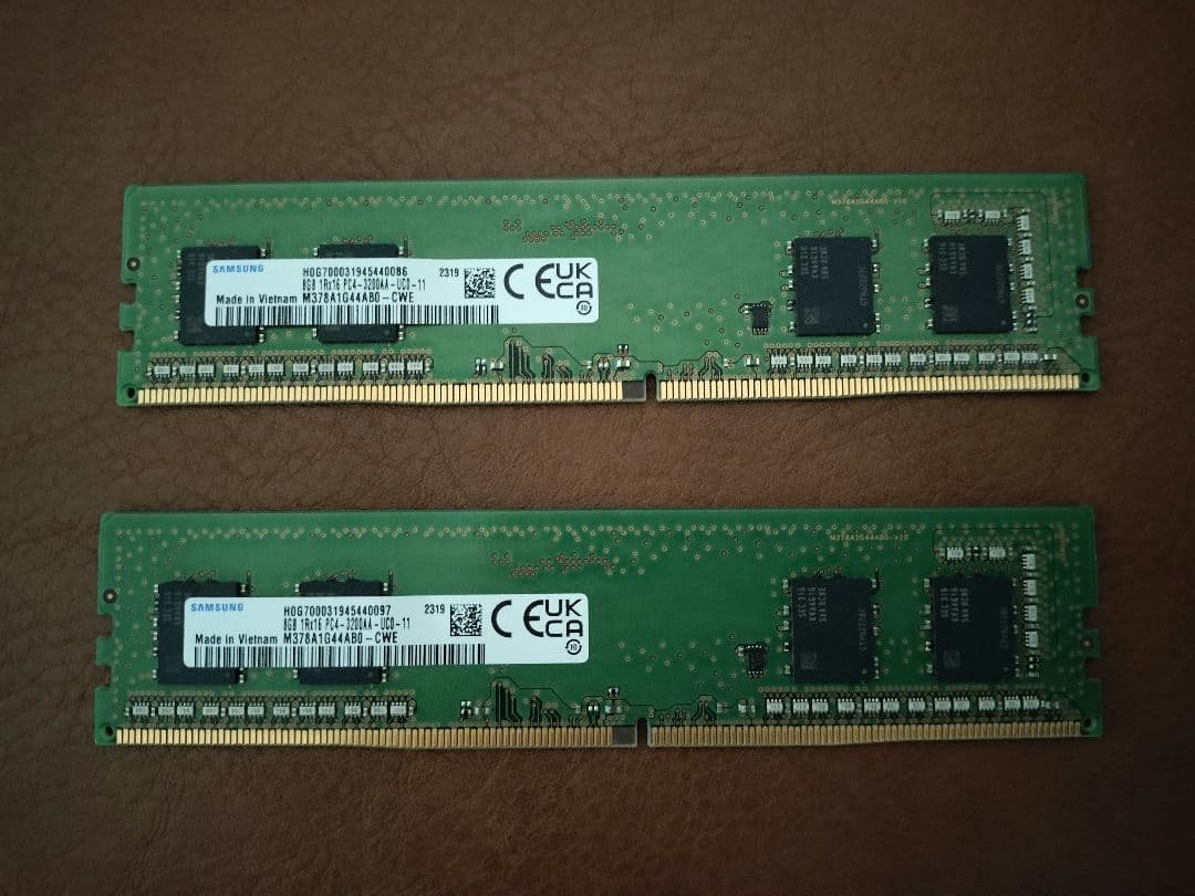 【ジャンク品】Samsung DDR4 SDRAM 8GB 2枚