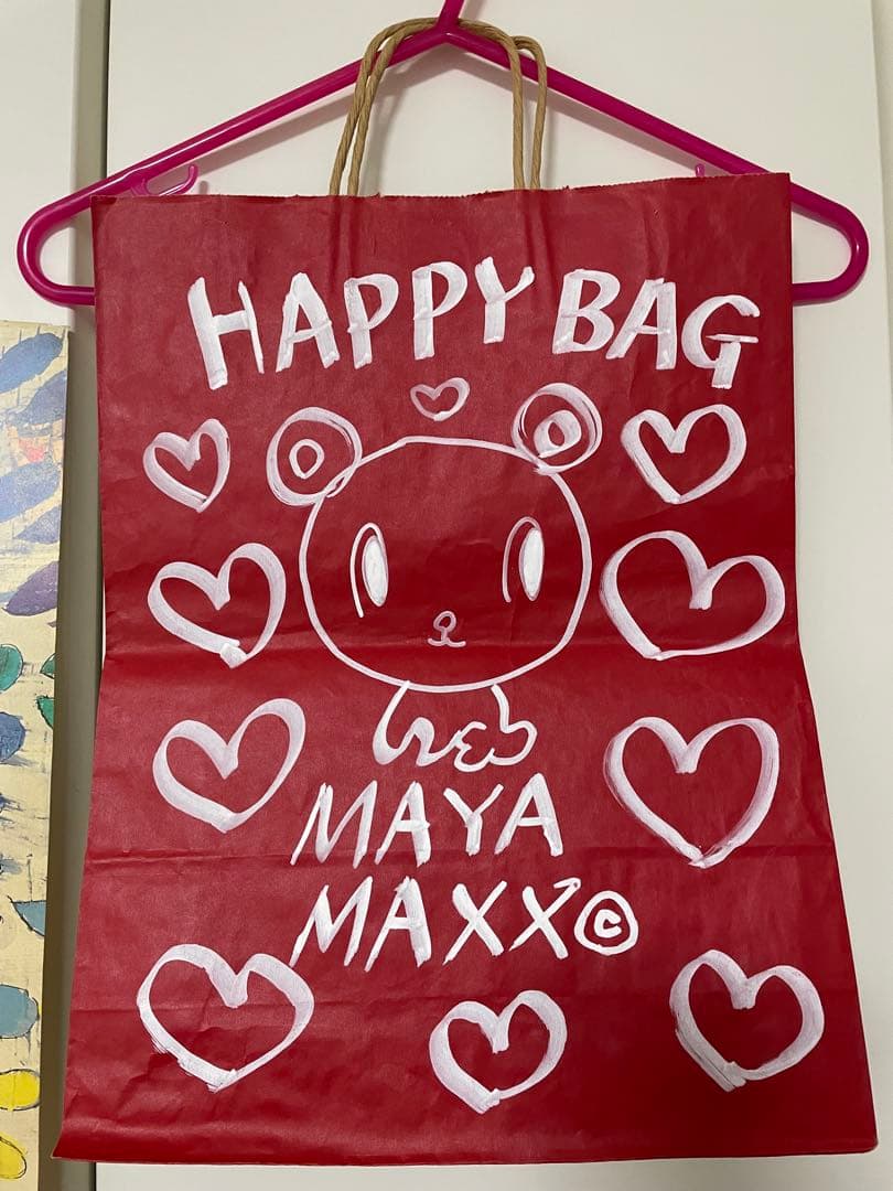 ★MAYA MAXX大型ポスター&直筆サイン入りペーパーバッグ