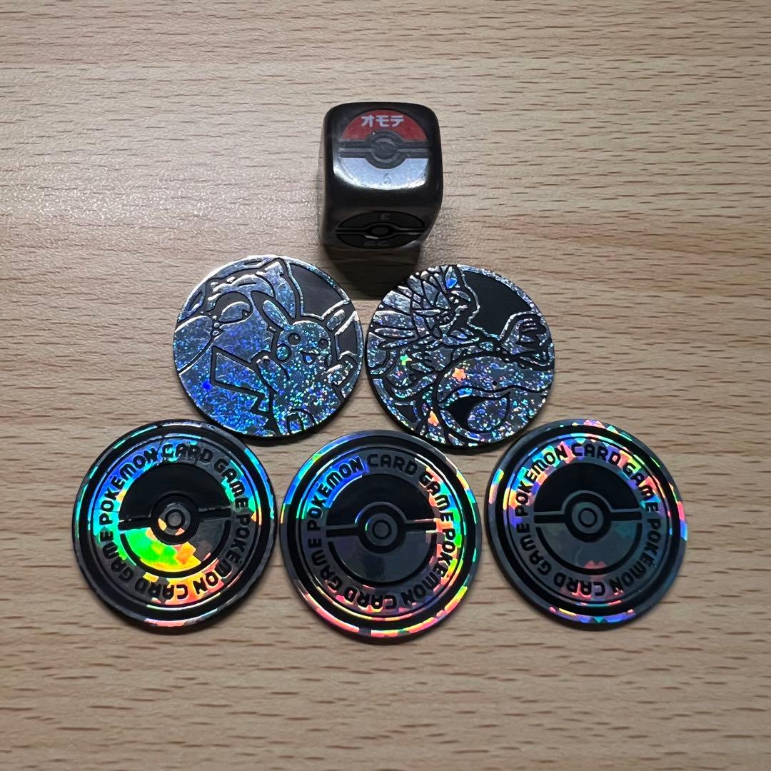 ポケモンカード　引退　まとめ売り　カード2000枚以上　スリーブ　ケースなど