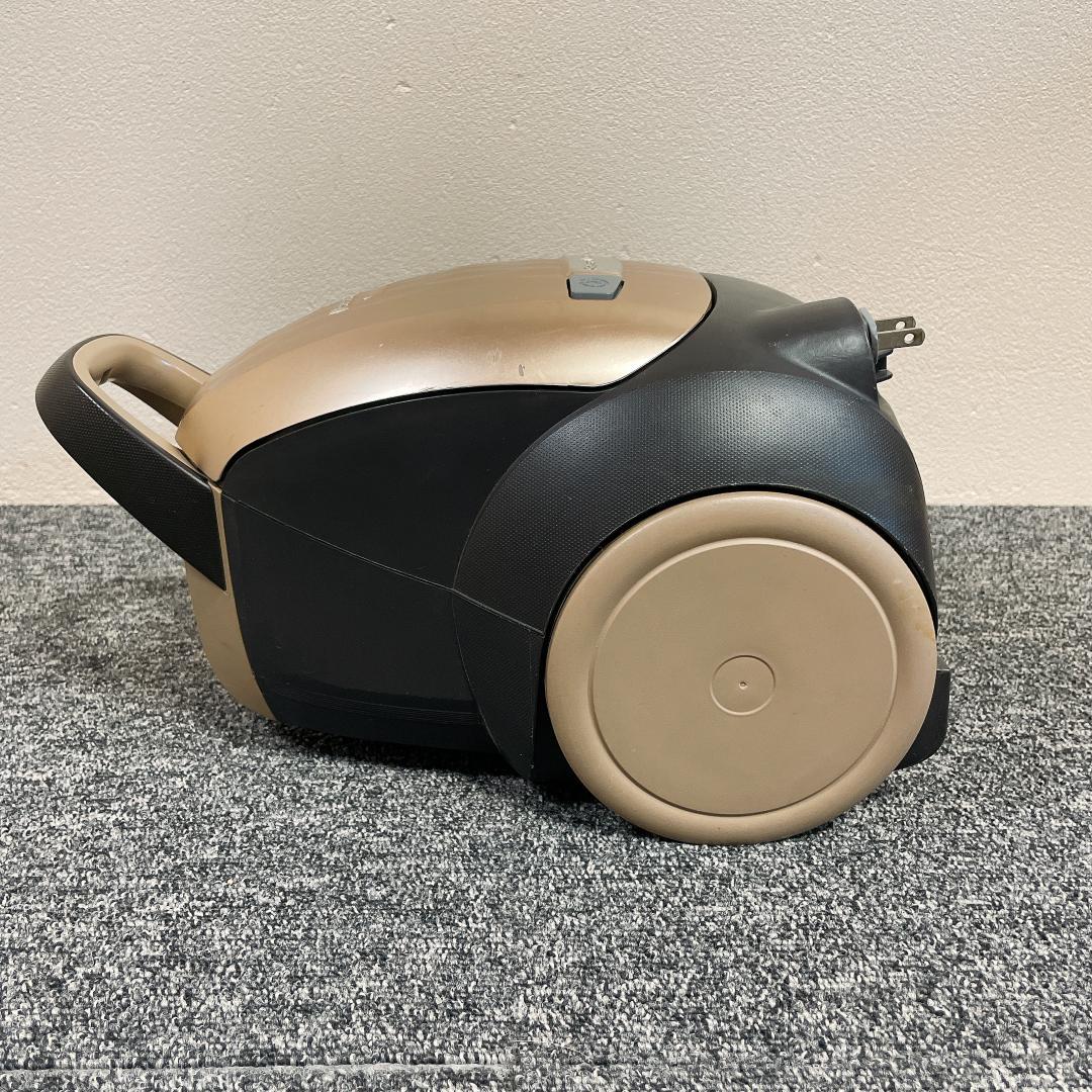 【良品】Panasonic MC-PK18G-N 紙パック　掃除機 2017年製