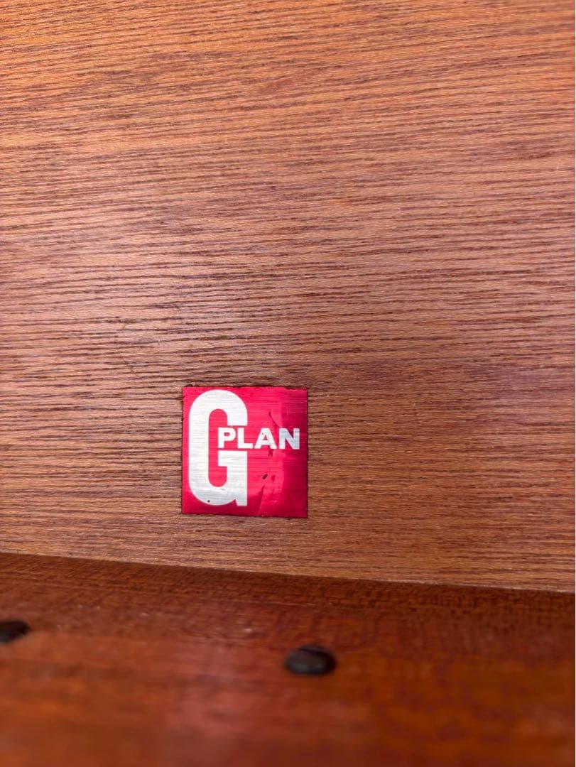 カッコいい！オシャレ・G Plan ミッドセンチュリーキャビネット 6引き出し