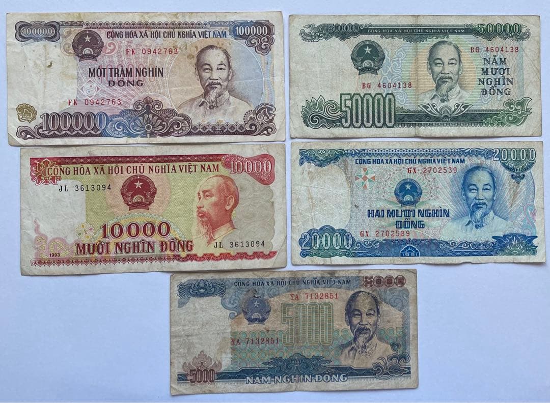 ベトナム紙幣　ベトナムドン　セット５枚　5000-100000ドン