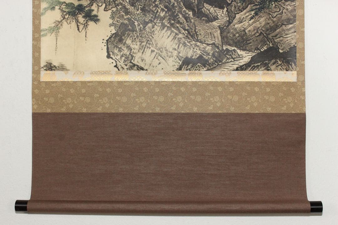 No5828 掛軸　印刷工芸　「国宝　雪舟筆　四季山水図」　紙本 箱　送料無料