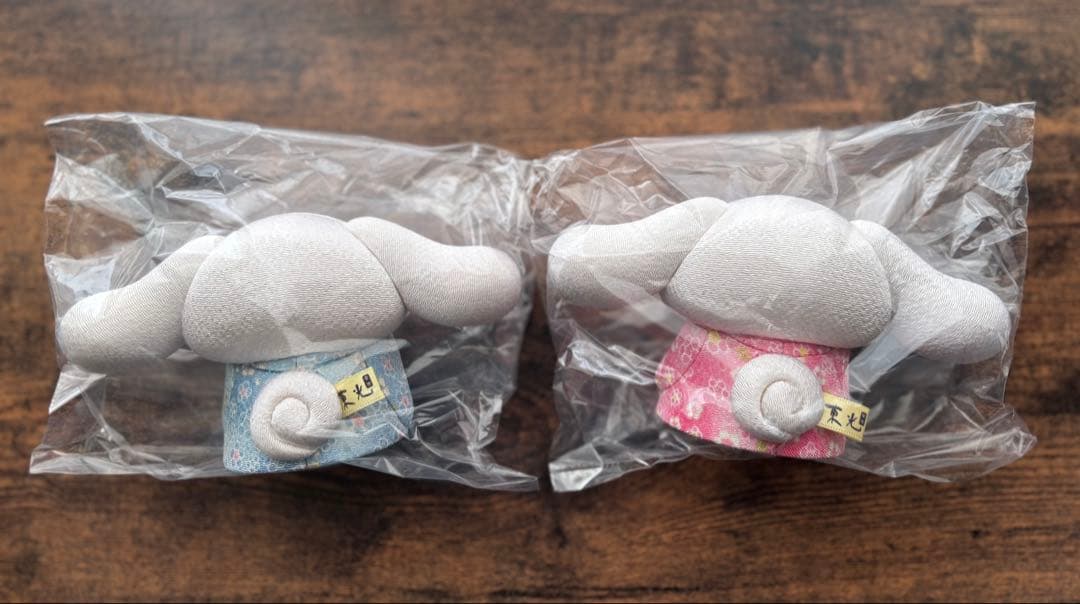 SANRIO CHARACTERS × 柿沼東光 招き シナモロール　2体セット