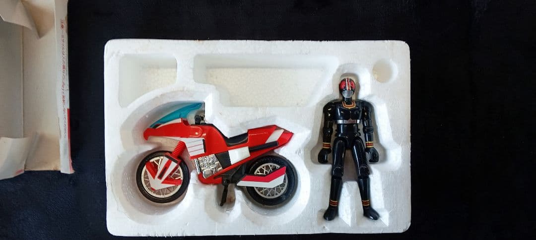 超獣戦隊ライブマン　モトファルコン　仮面ライダーブラック
