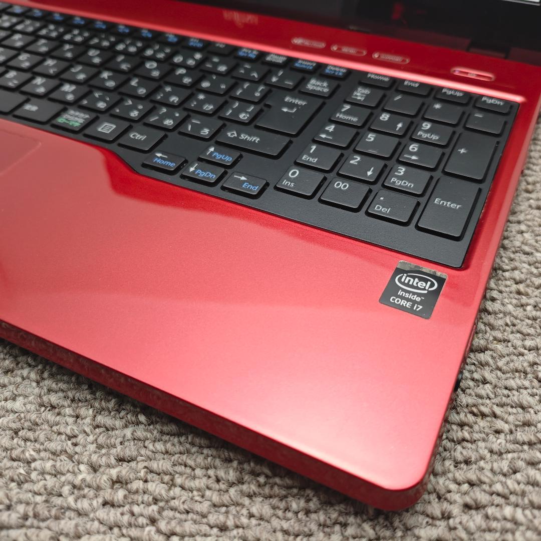処分 鮮やかレッドWindows11✨i7&SSDリカバリ 富士通ノートパソコン
