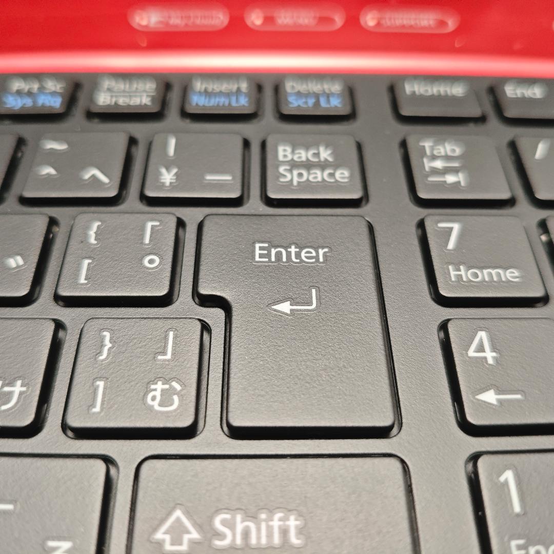 処分 鮮やかレッドWindows11✨i7&SSDリカバリ 富士通ノートパソコン