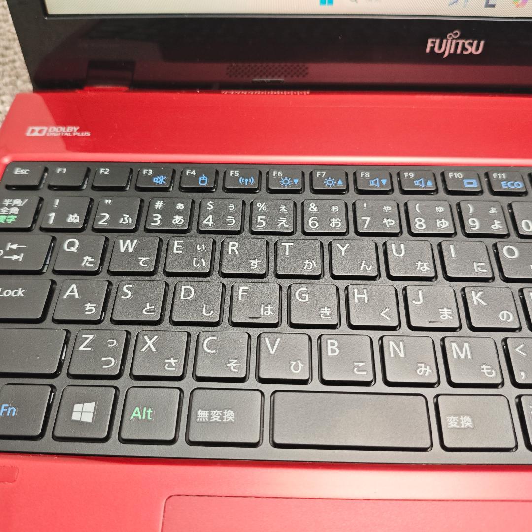 処分 鮮やかレッドWindows11✨i7&SSDリカバリ 富士通ノートパソコン