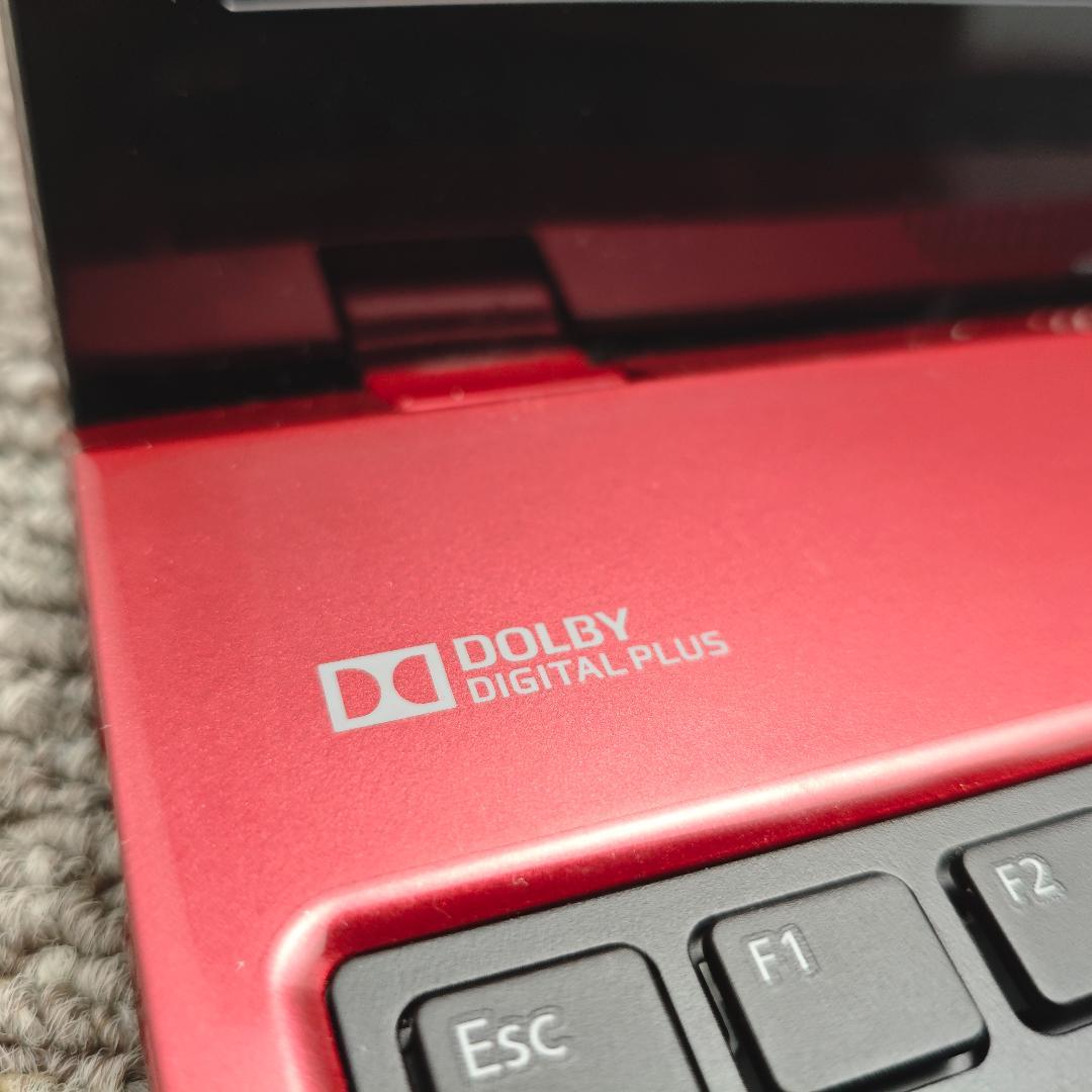 処分 鮮やかレッドWindows11✨i7&SSDリカバリ 富士通ノートパソコン