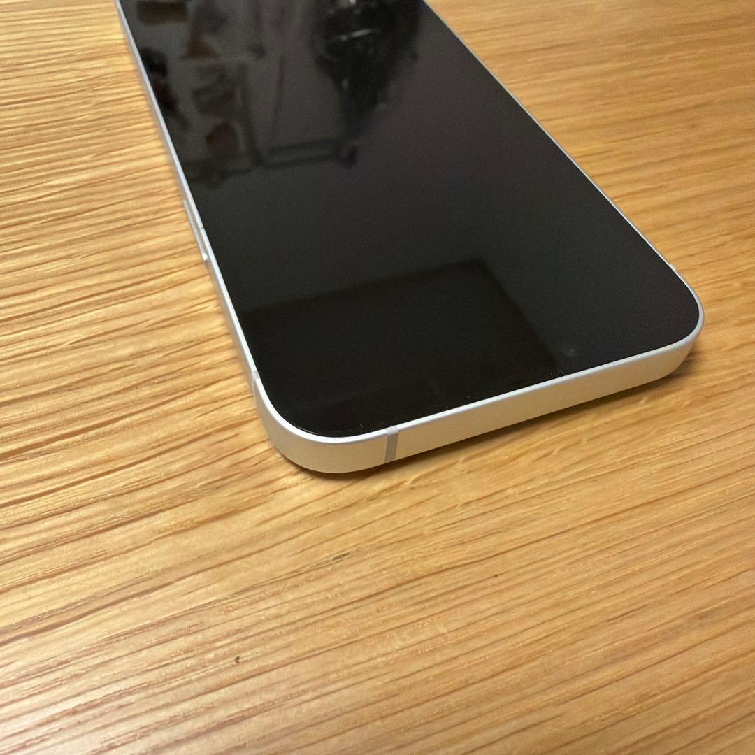 か*ん様 iPhone 16e simフリー