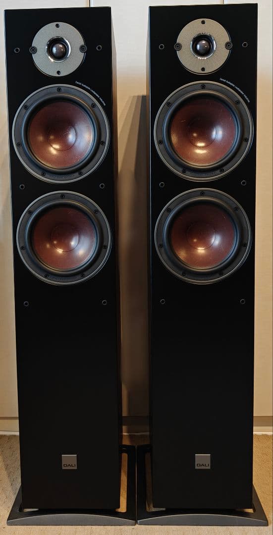​【動作品】DALI OBERON 7 トールボーイスピーカー ペア ダリ