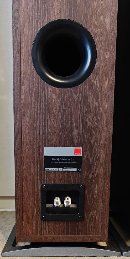 ​【動作品】DALI OBERON 7 トールボーイスピーカー ペア ダリ