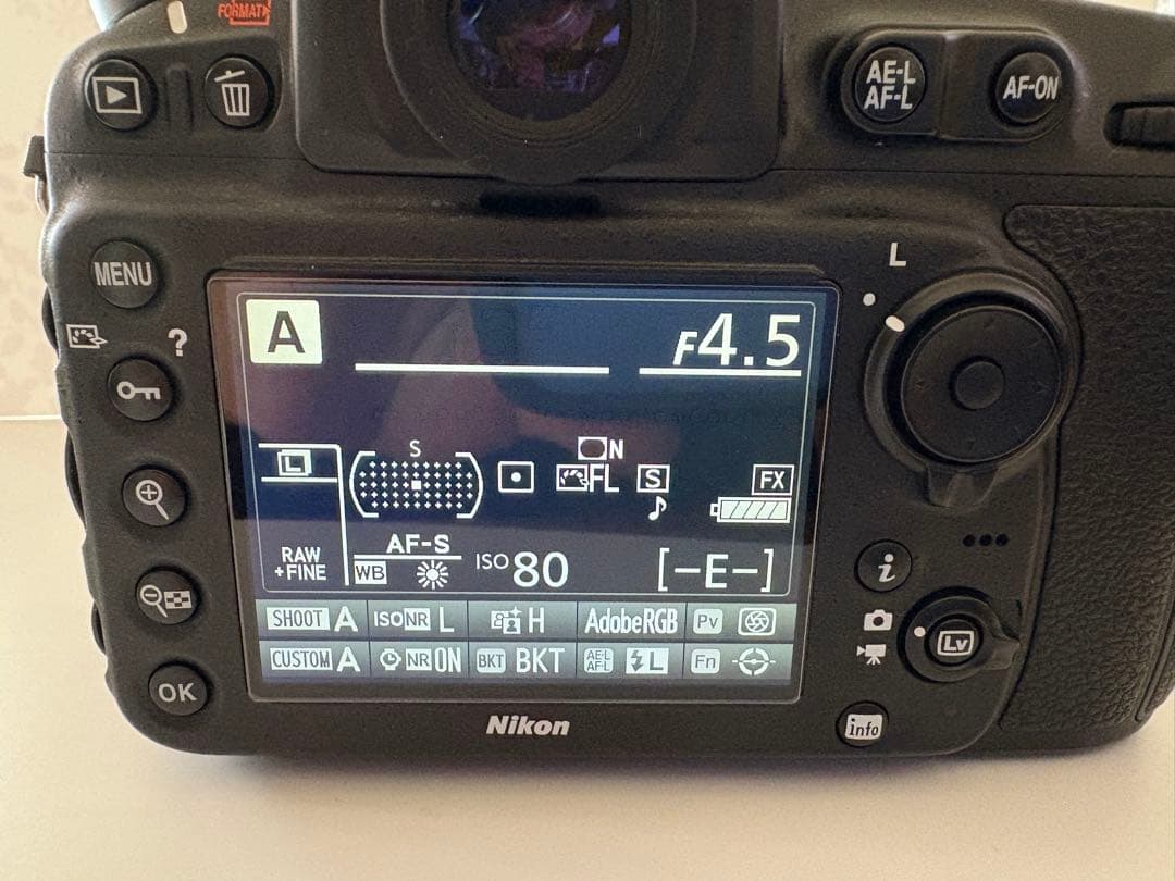 ■シャッター数5066枚！訳有品■ Nikon D810 ボディ