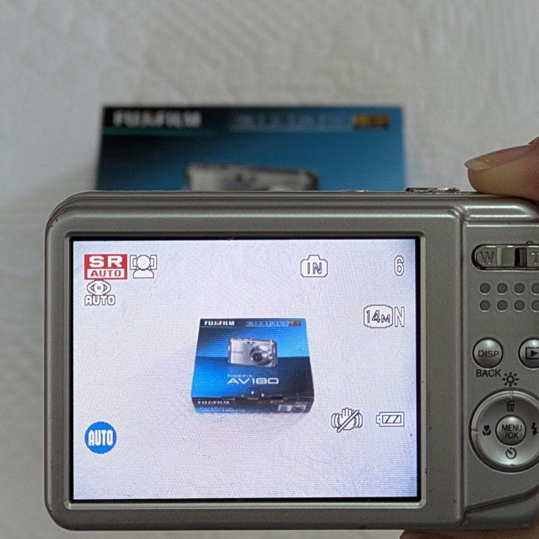 FUJIFILM FinePix AV180 コンパクトデジタルカメラ